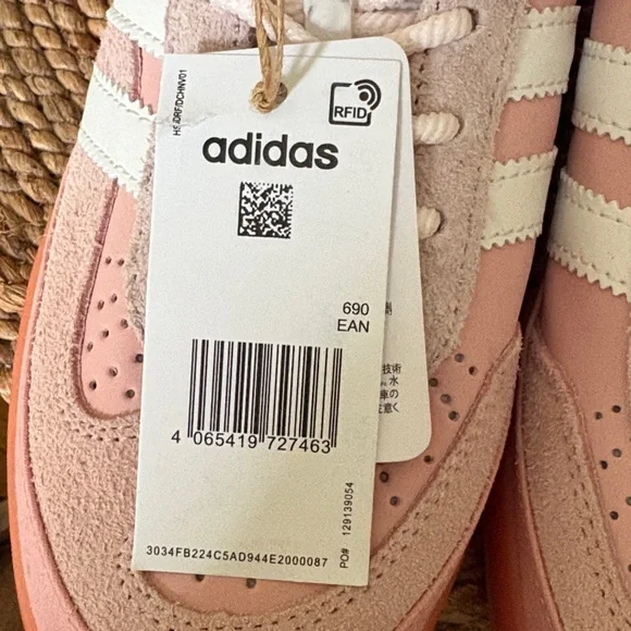 Adidas Cabo Rojo Bad Bunny Gazelle Sneakers 7.5 - Picture 6 of 9